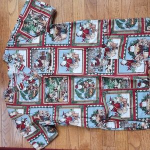 Cherokee scrub top (Santa)